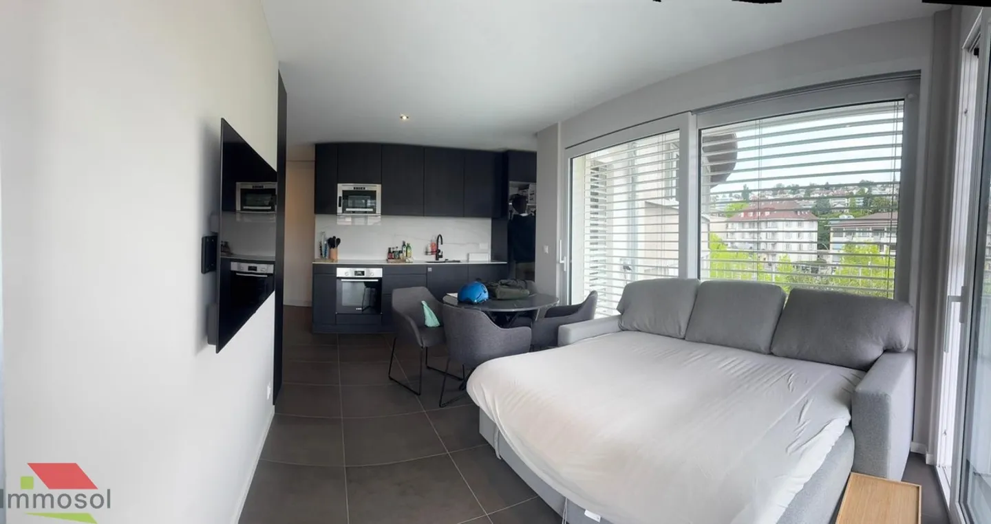 Zu vermieten - Charmante möblierte 2,5-Zimmer-Wohnung mit Balkon - Foto 3 von 6