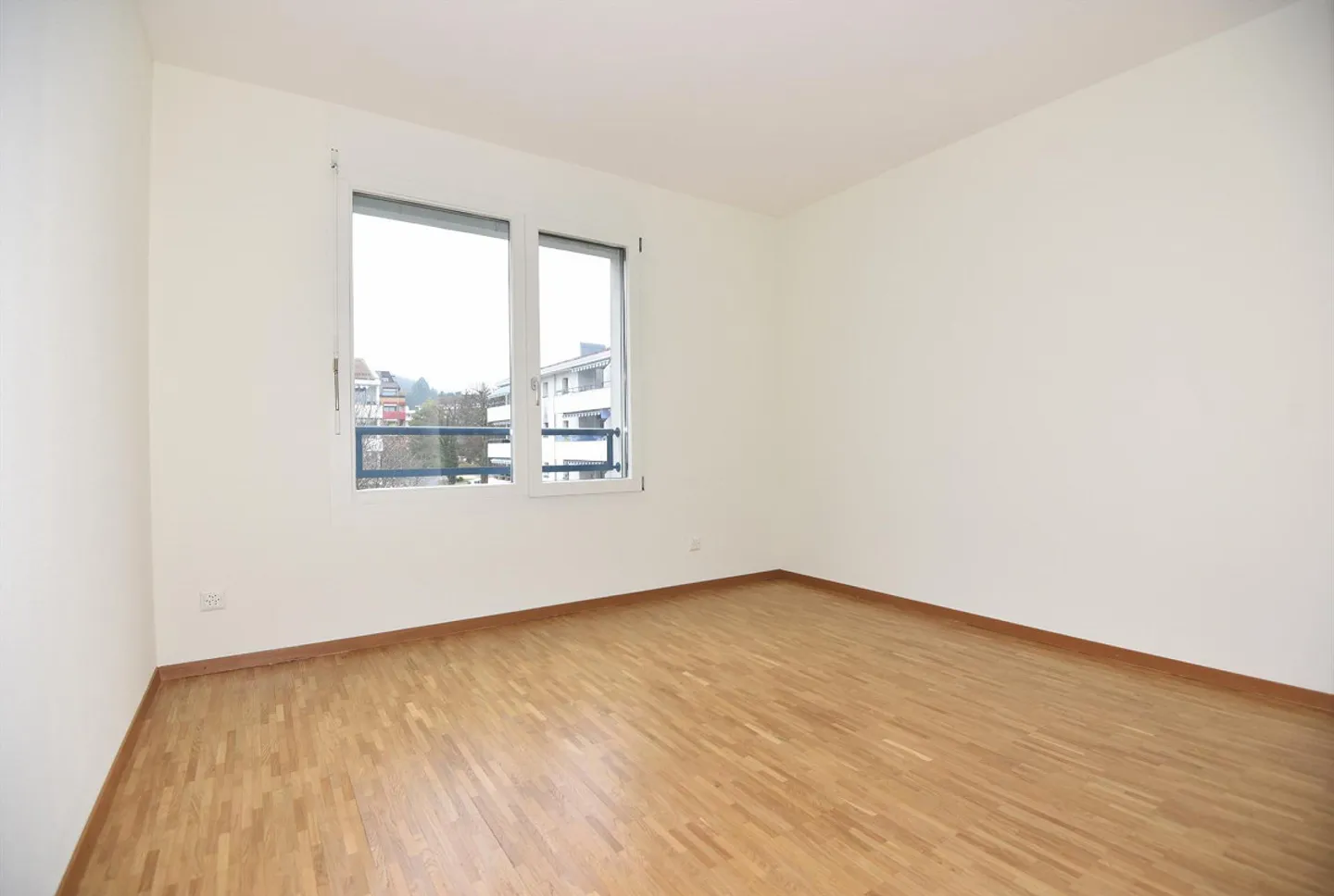Schönes Apartment in der Nähe aller Annehmlichkeiten - Foto 4 von 10
