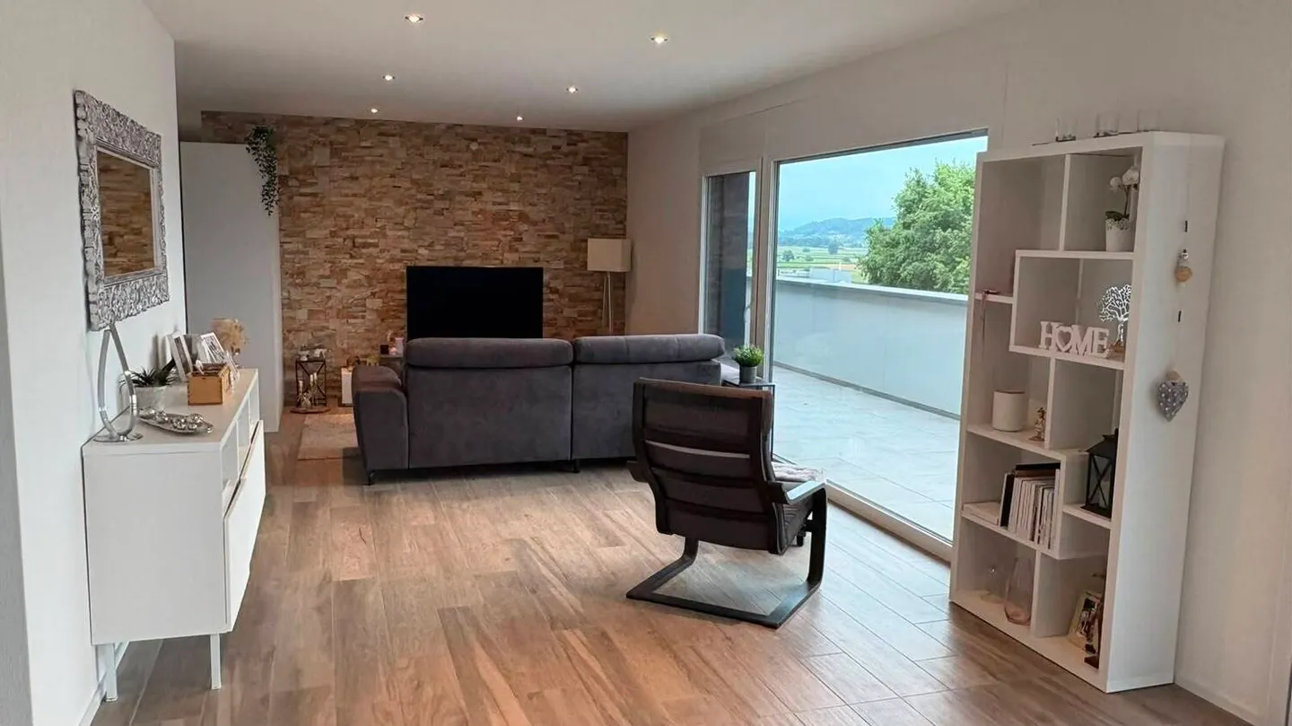 APPARTEMENT 3½ PIÈCES À WAUWIL (LU), MEUBLÉ, TEMPORAIRE - Photo 1 sur 10