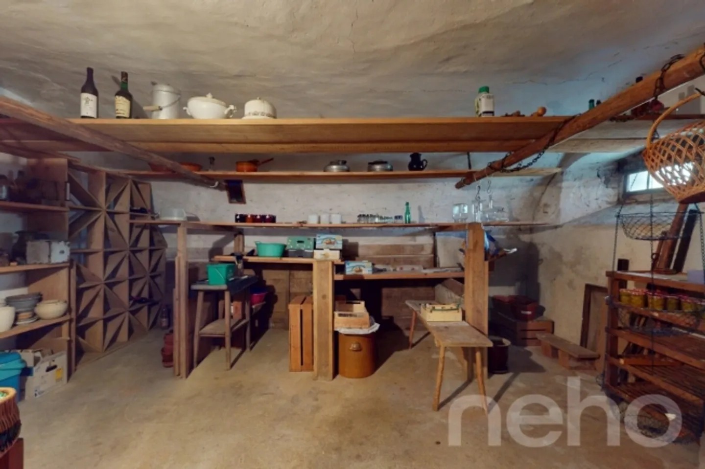 «Magnifica fattoria con fienile convertibile e terreno edificabile a Court» - Foto 7 di 13