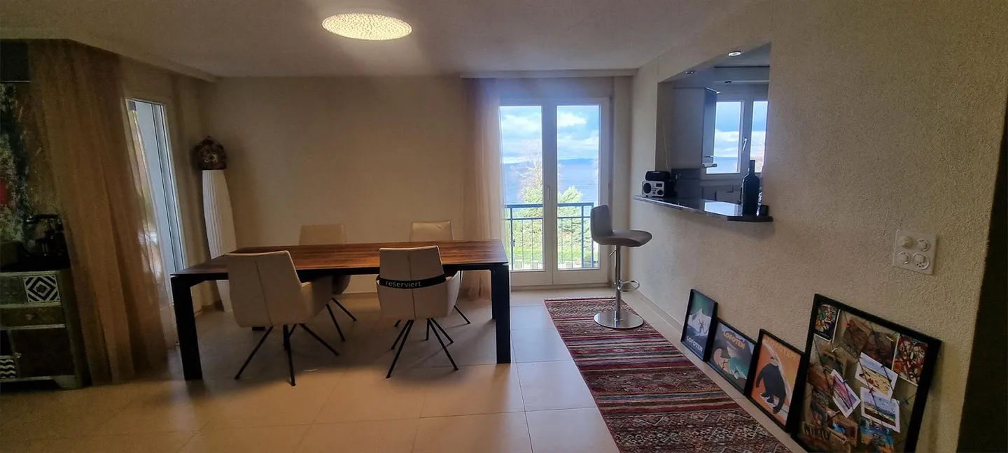 Grosse 4 1/2 Zi Wohnung mit fantastis7cher Seesicht - Foto 3 von 30