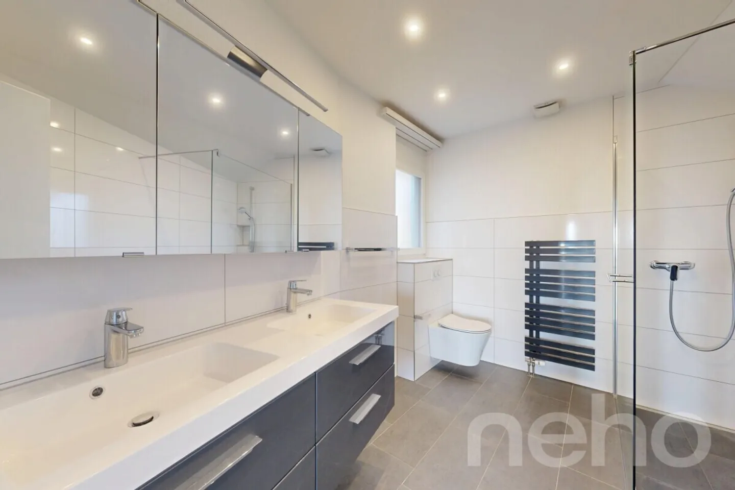 5.5-room single-family house with additional 2.5-room apartment - Photo 7 of 12