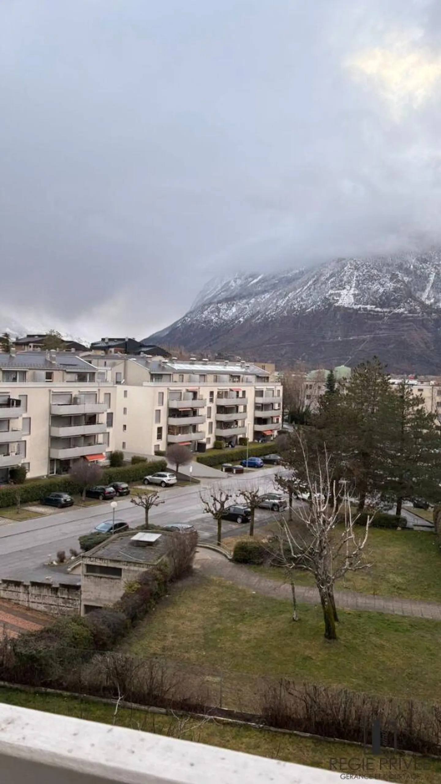 Appartement Charmant avec Balcon - Photo 4 sur 8
