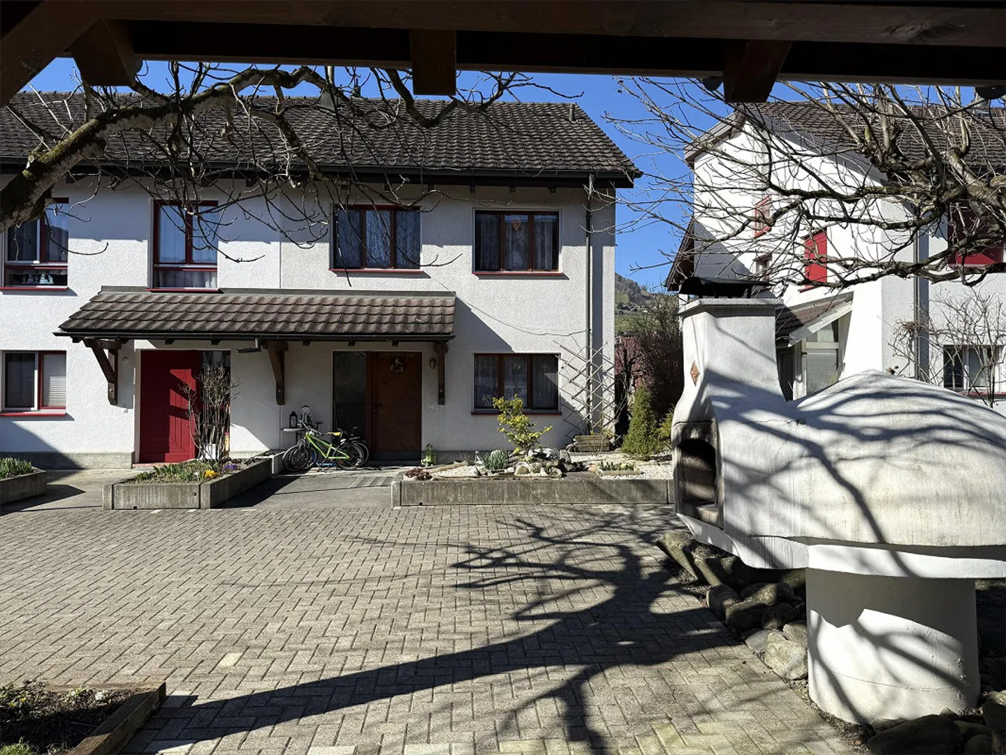 Sonniges Einfamilienhaus mit Garten - Foto 1 von 15