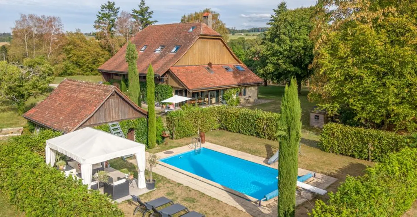 Fattoria ristrutturata con piscina - Foto 1 di 7