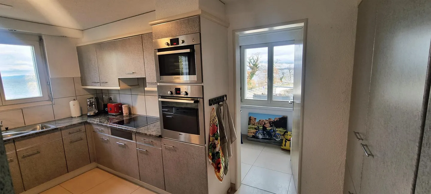 Grosse 4 1/2 Zi Wohnung mit fantastis7cher Seesicht - Foto 11 von 30