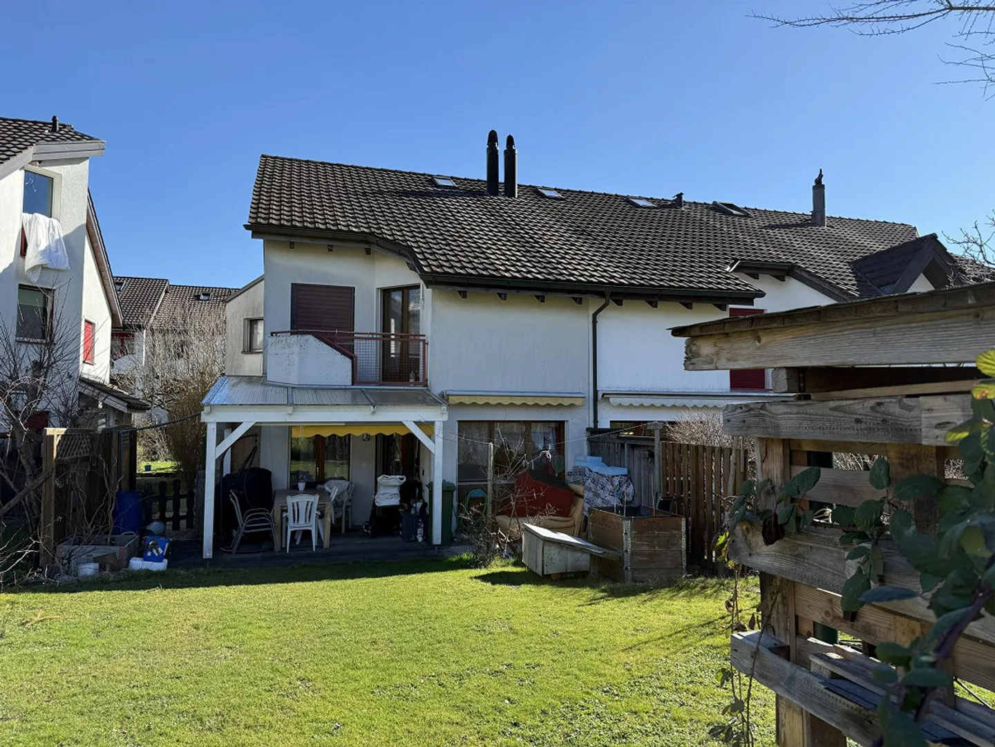 Sonniges Einfamilienhaus mit Garten - Foto 2 von 15