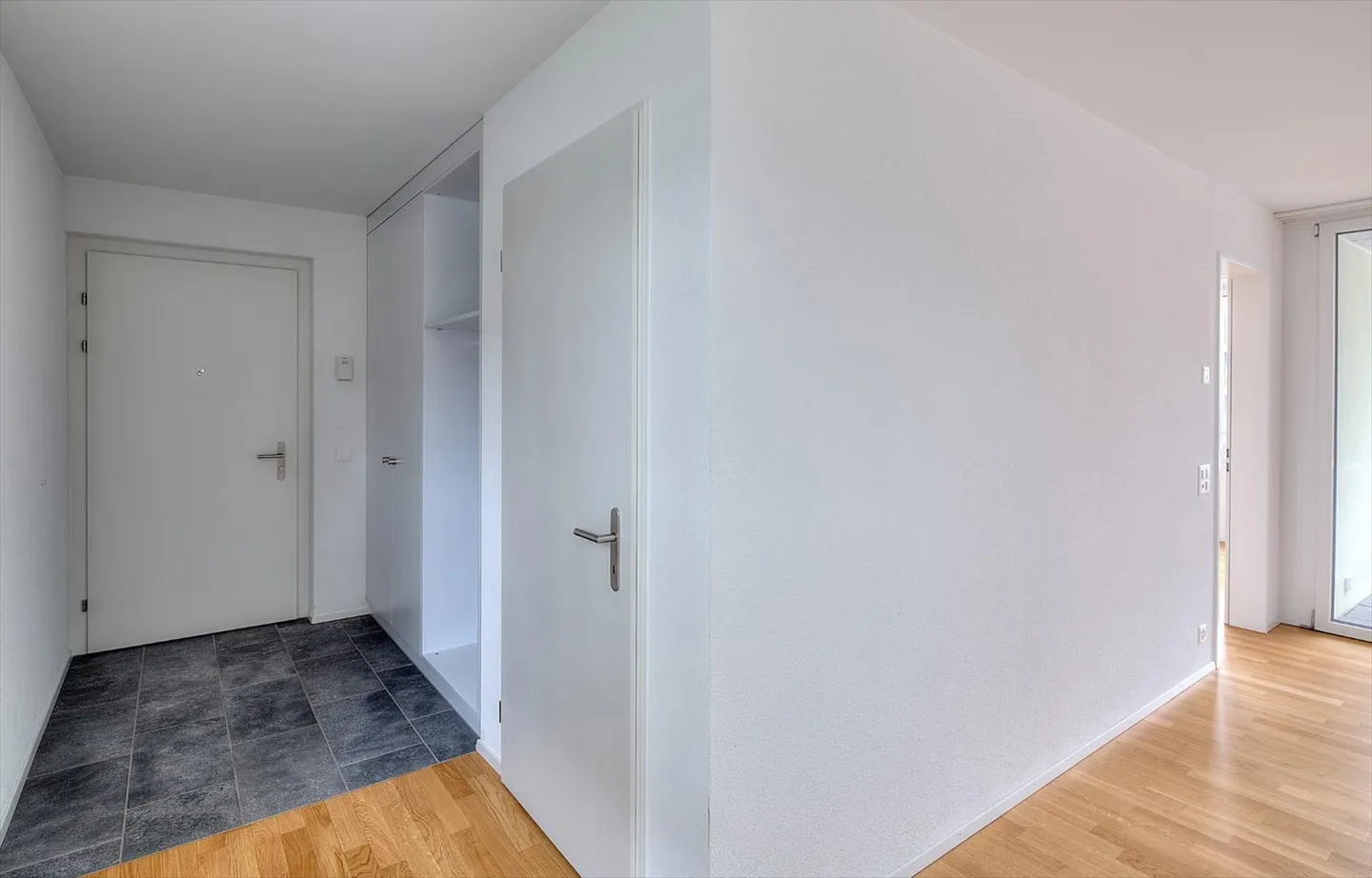 Pratico e vicino alla stazione - vivere modernamente ad Aarburg - Foto 7 di 7