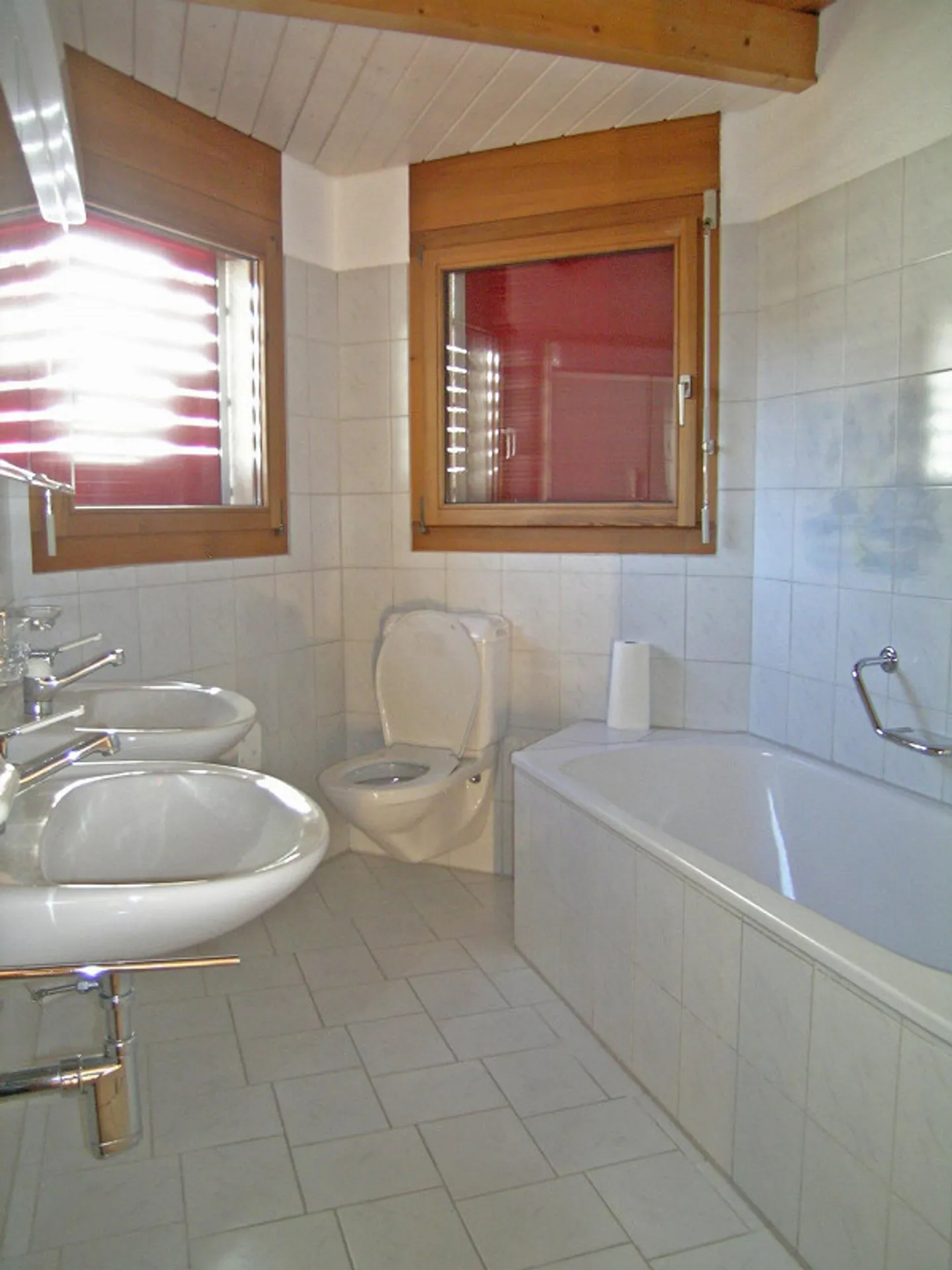 Sonniges Einfamilienhaus mit Garten - Foto 8 von 15