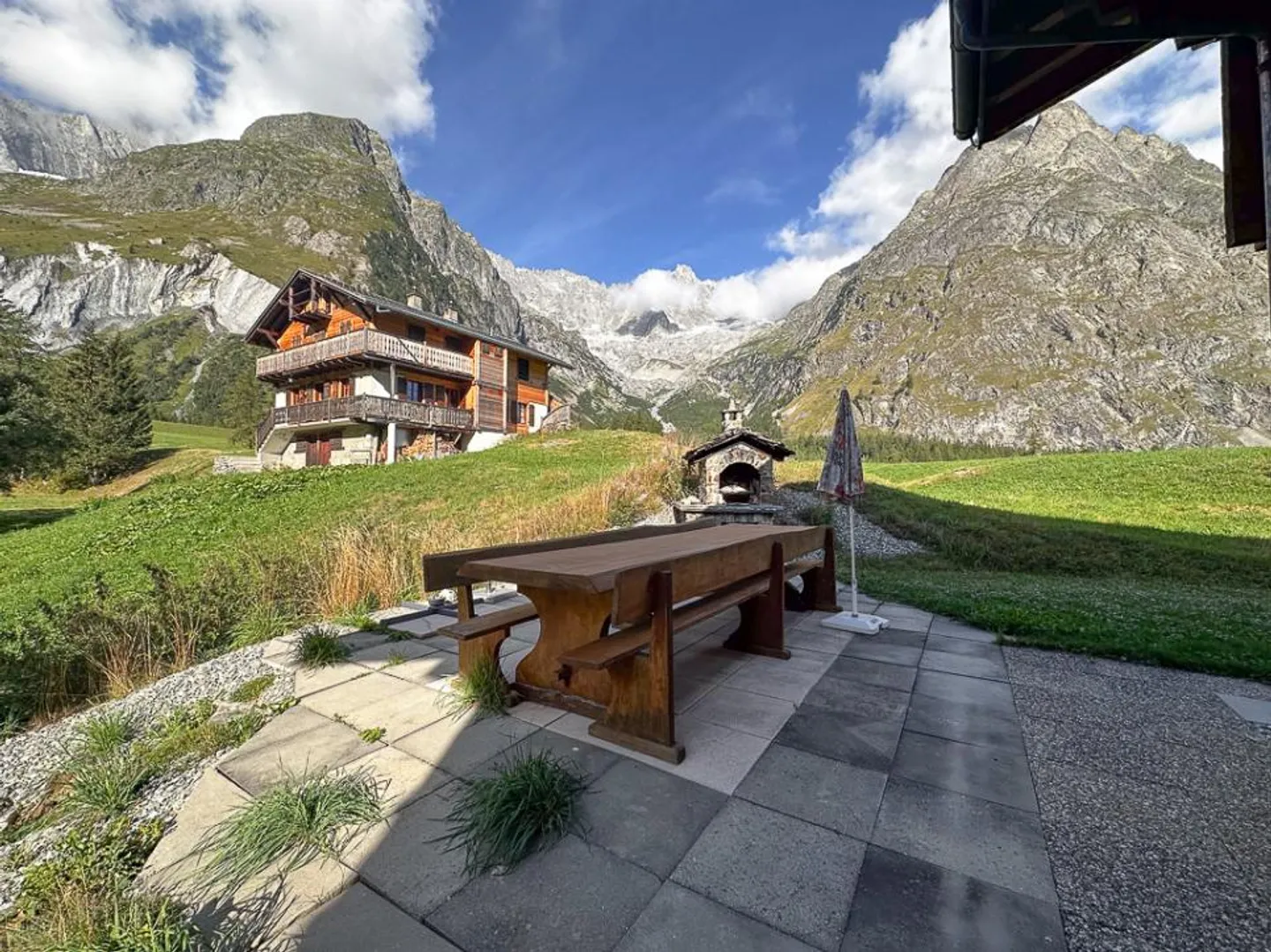 Chalet au pied du glacier - Photo 1 sur 9