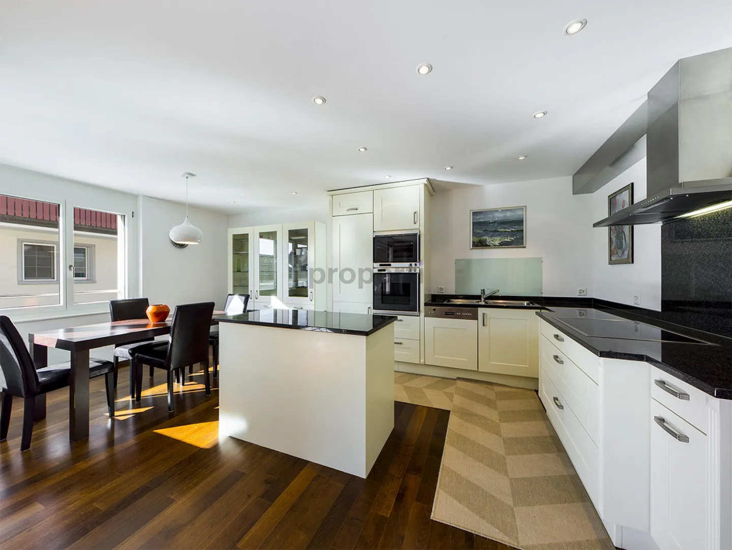 Appartement meublé avec 3,5 pièces à ZH – Charmant et Central - Photo 4 sur 10