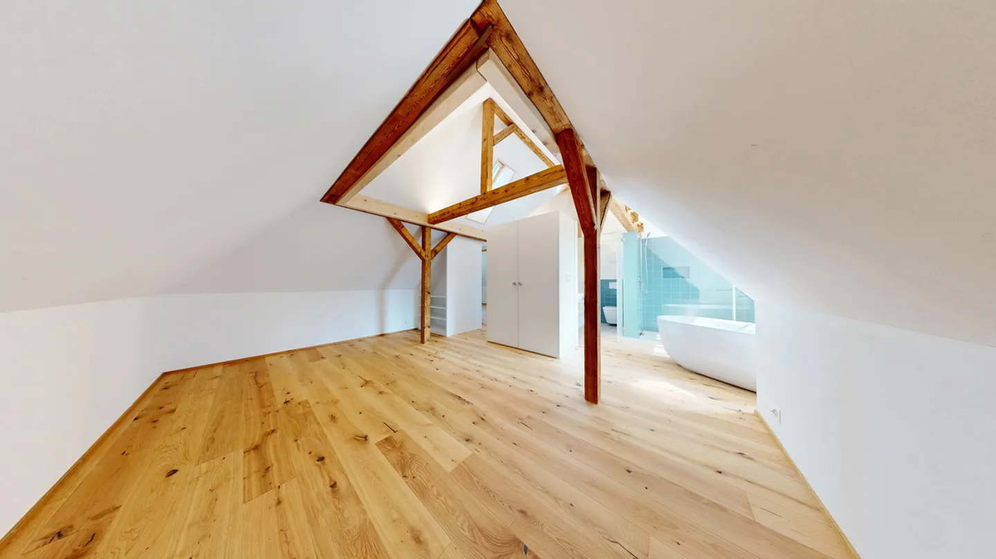 Exclusive luxury above the rooftops of Kriens - Photo 2 of 4