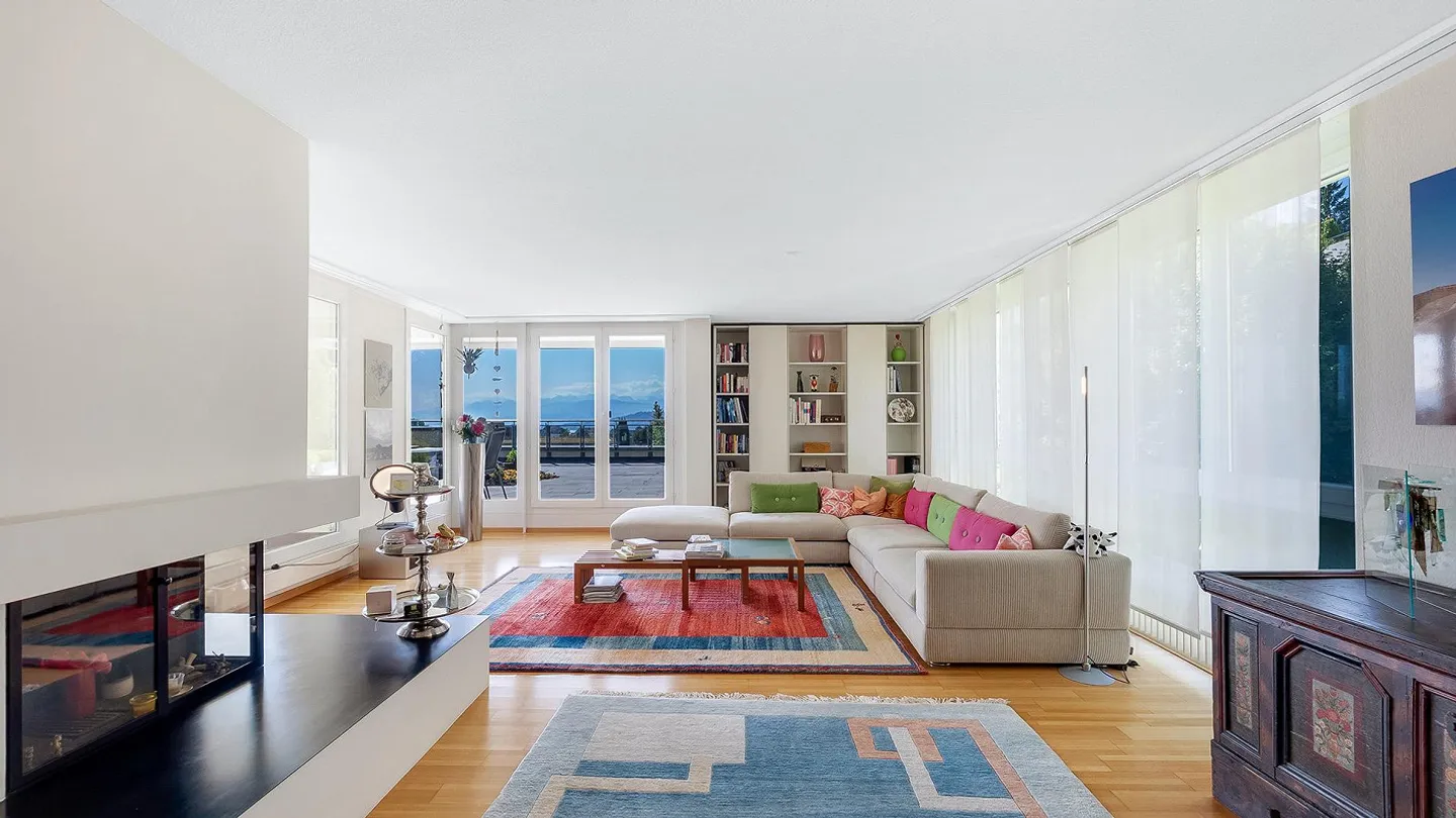 Elegant Attic Jewel with Panoramic View - Photo 2 of 4