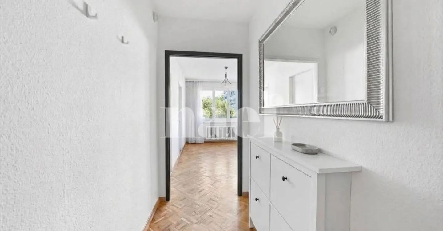 Appartement Familial Spacieux avec Balcons - Photo 1 sur 10