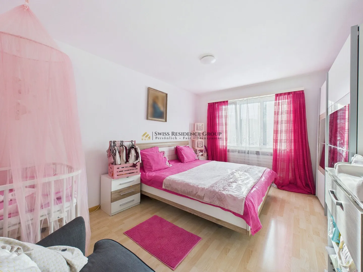 Appartamento affascinante con 3 camere in una posizione centrale ma tranquilla! - Foto 4 di 10