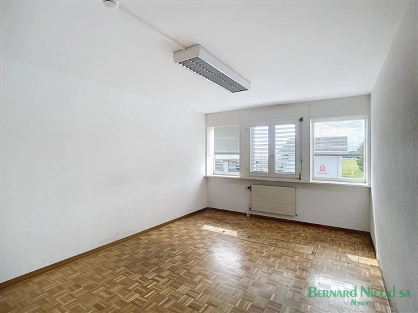 «Ideal gelegene Büros mit 300 m2» - Foto 3 von 6