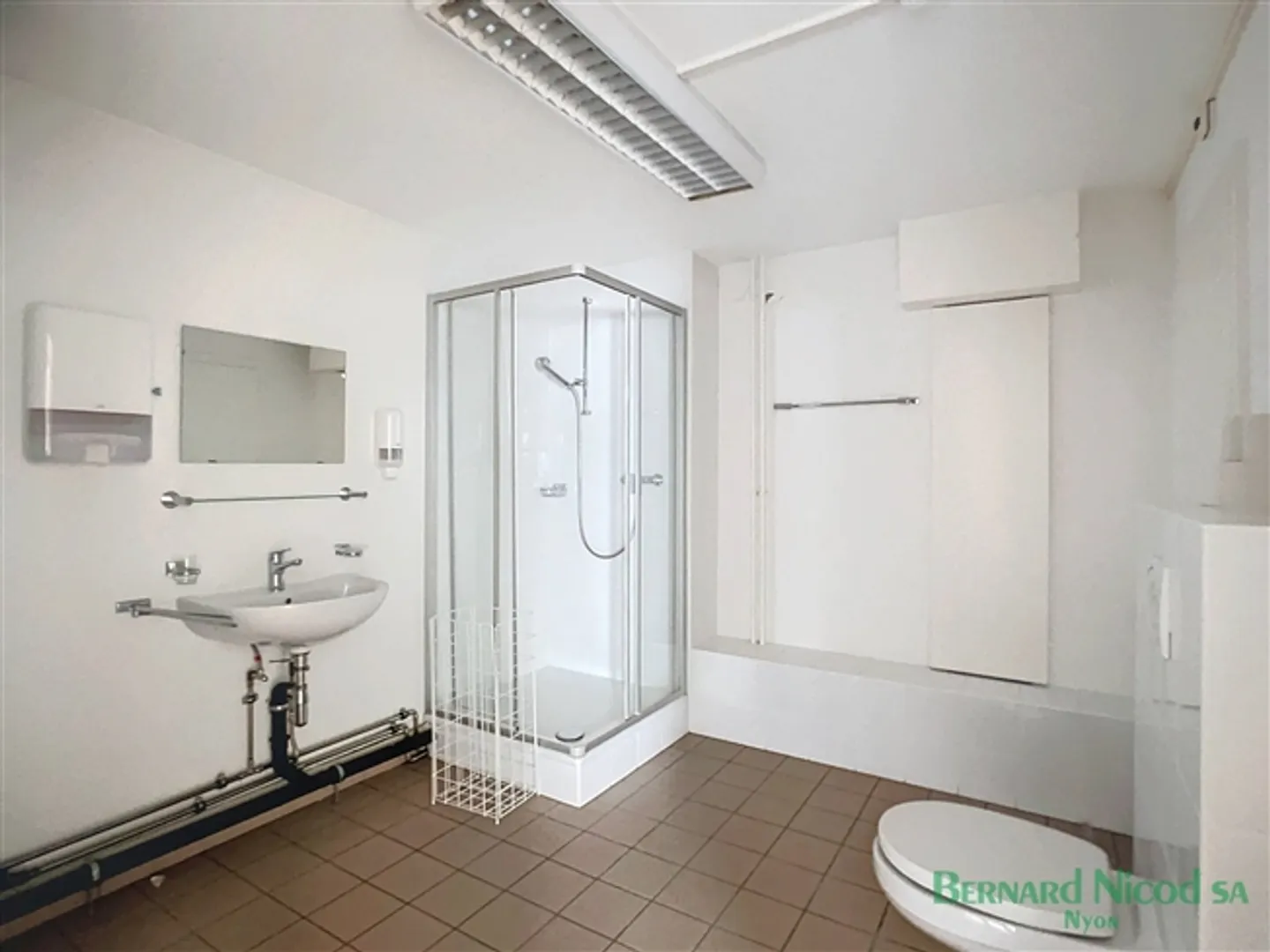 «Ideal gelegene Büros mit 300 m2» - Foto 4 von 6