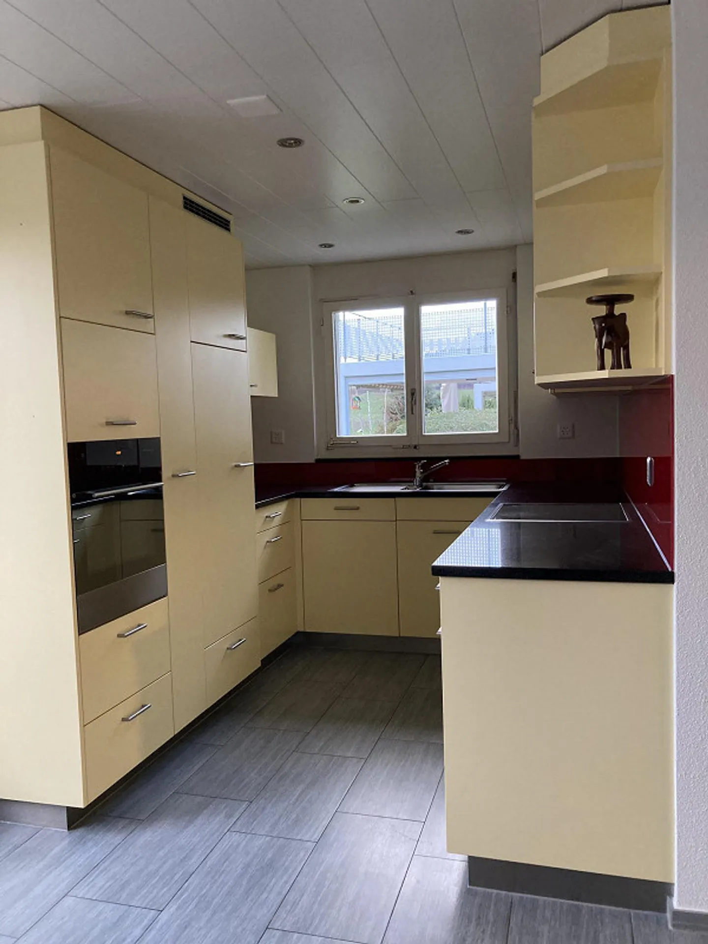 Appartamento 5 1/2 camere con vista sulle montagne in affitto - Foto 1 di 11