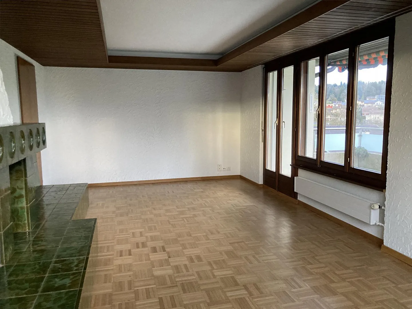 Appartamento 5 1/2 camere con vista sulle montagne in affitto - Foto 3 di 11