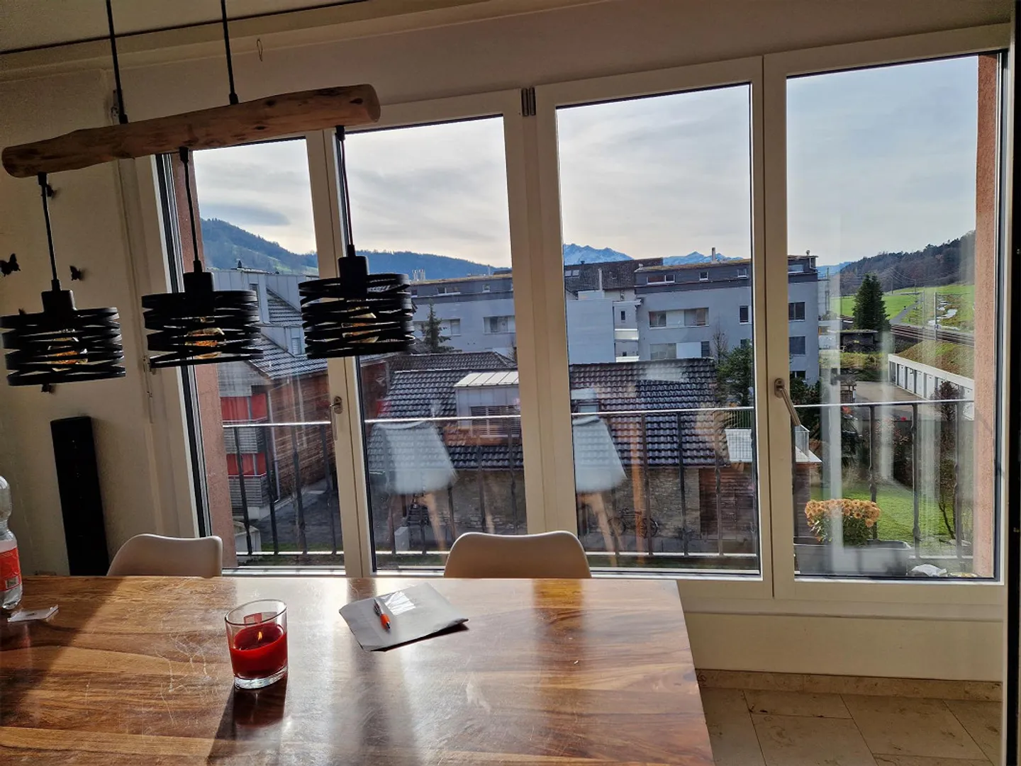 Appartamento di 4,5 stanze da affittare subito - Foto 2 di 15