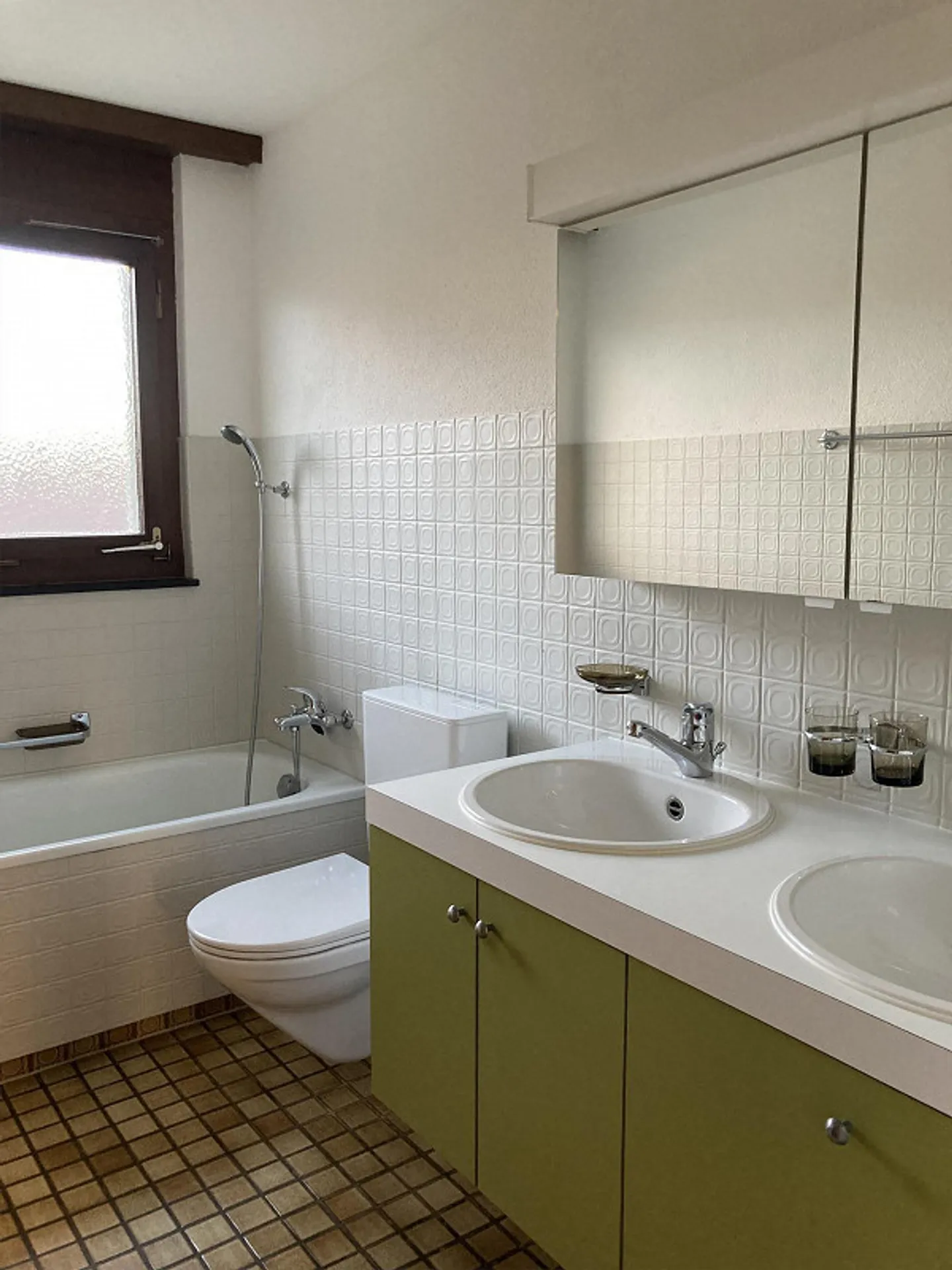 Appartamento 5 1/2 camere con vista sulle montagne in affitto - Foto 9 di 11