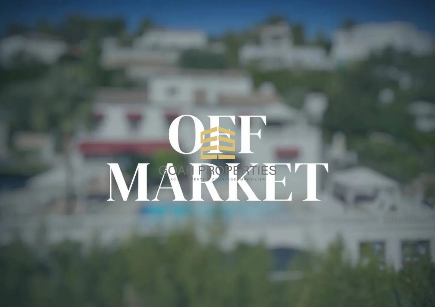 Villa - Photo 1 of 2