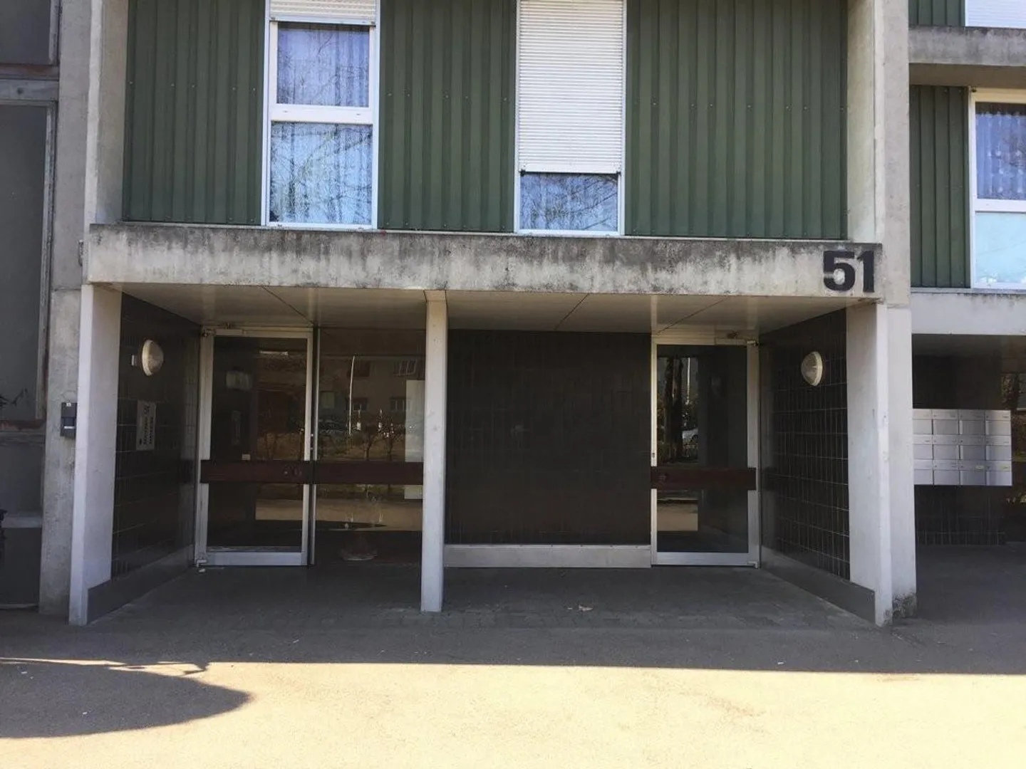 3.5-Room Apartment with a View in Kleefeld - Photo 3 of 12