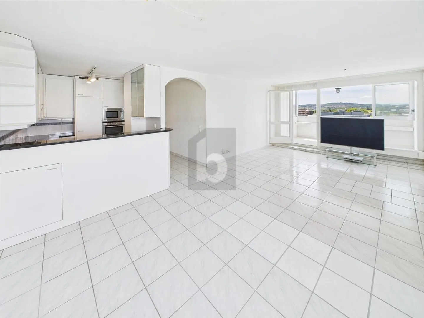 Helles Apartment mit Aussicht - Foto 1 von 6