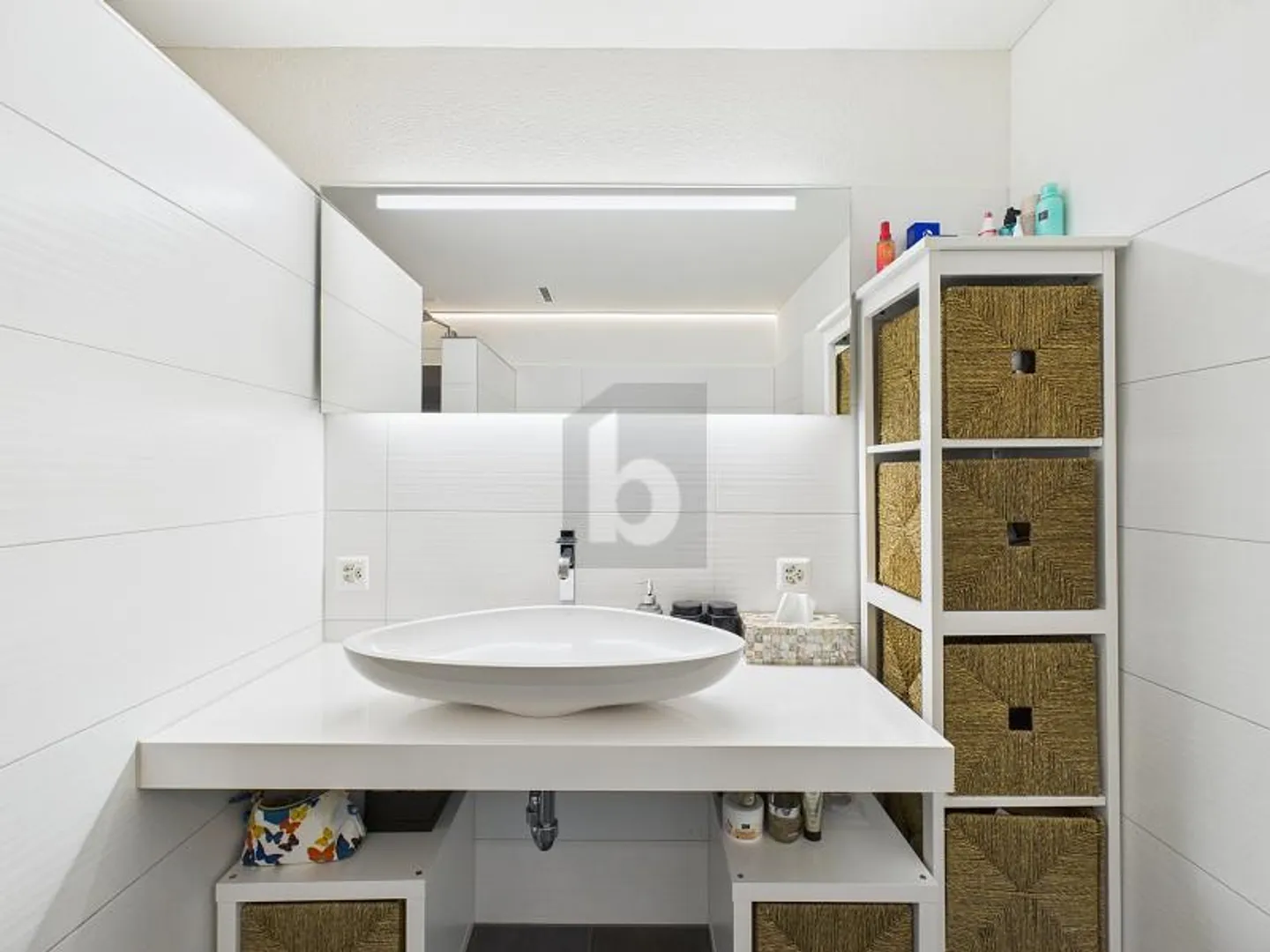 Meublé avec style, jardin et terrasse - Photo 3 sur 6