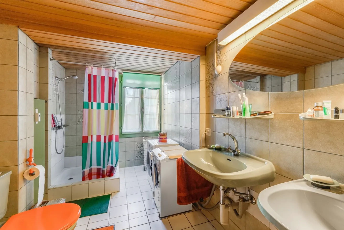 Investimento con futuro: Casa bifamiliare con potenziale - Foto 8 di 14