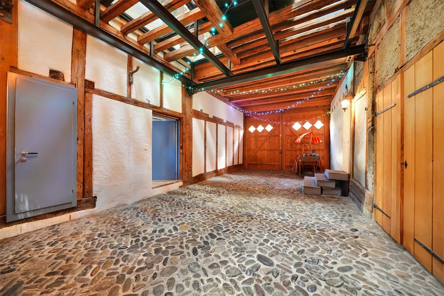 Historical Timber House with Character - Photo 3 of 25