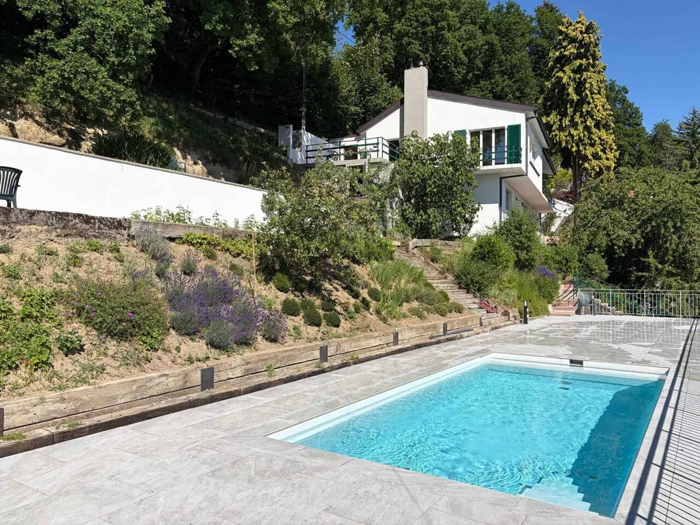 Magnificent villa with swimming pool in Epalinges - Photo 1 of 12