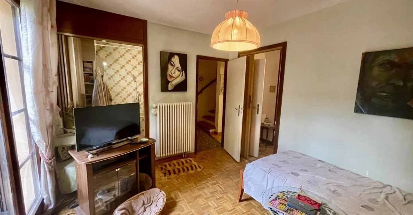 Casa indipendente con grande potenziale - Foto 2 di 3