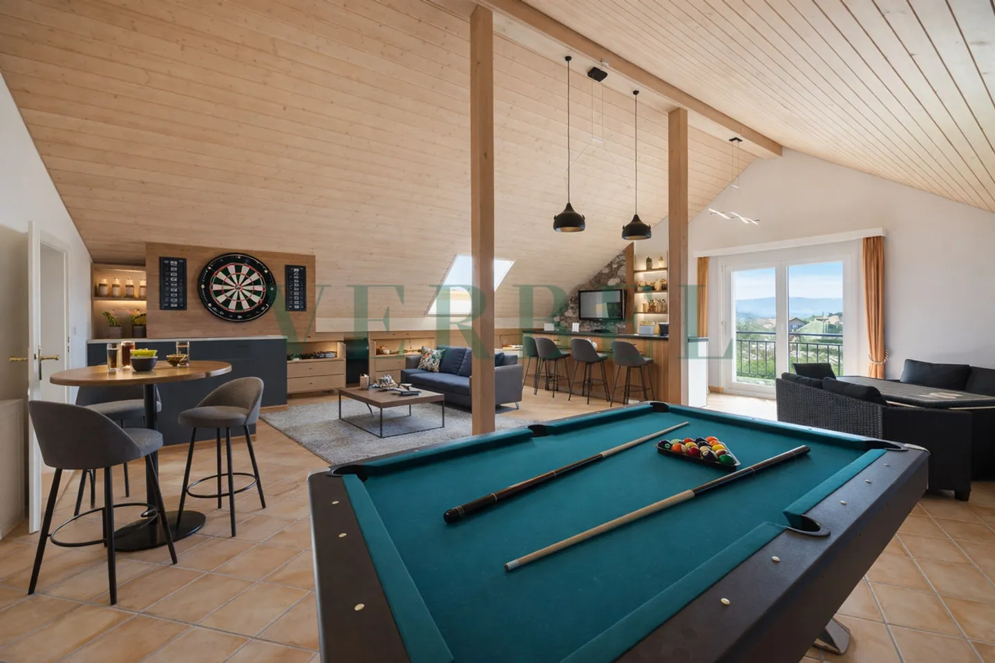 Daillens - Magnifique penthouse en duplex avec pièce séparée - Photo 10 sur 13