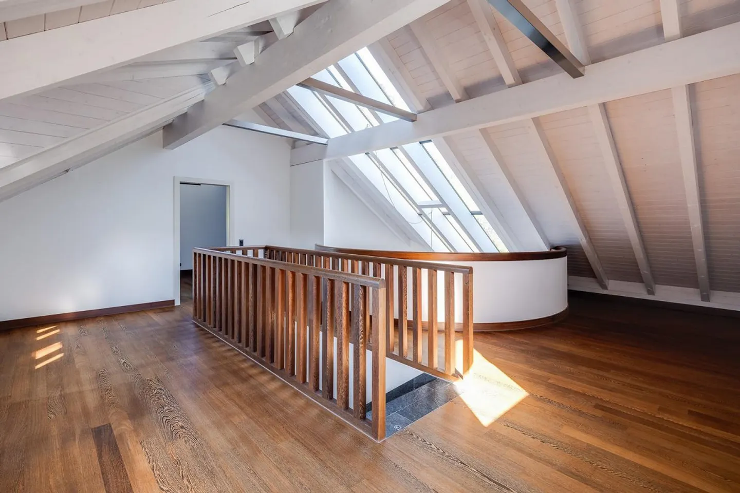 Exclusive semi-detached house with private wellness area - a space WONDER - Photo 12 of 13
