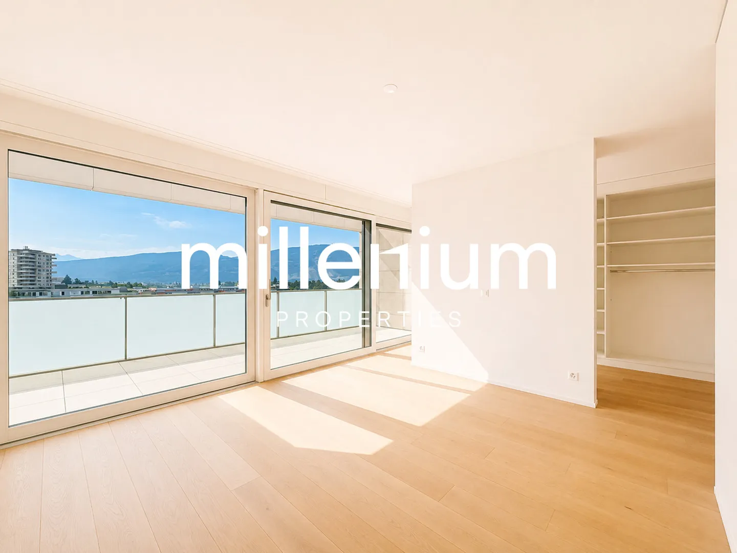 Magnifique duplex en attique avec vue sur le lac Léman et le Mont Blanc à Chêne-Bougeries - Photo 12 sur 15