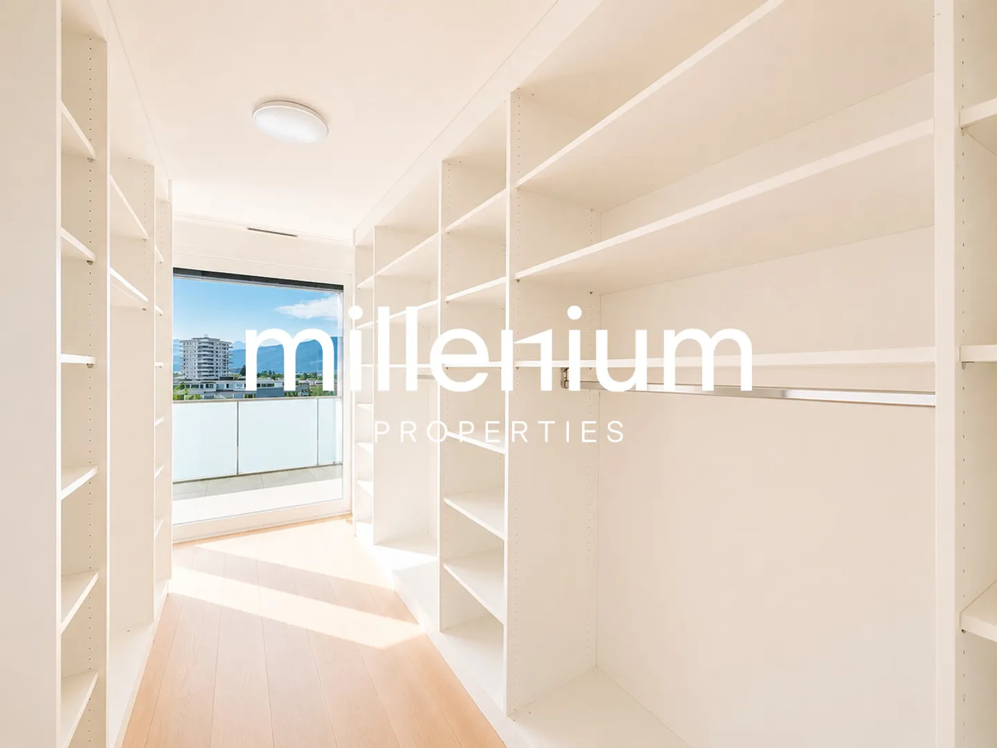 Magnifique duplex en attique avec vue sur le lac Léman et le Mont Blanc à Chêne-Bougeries - Photo 13 sur 15