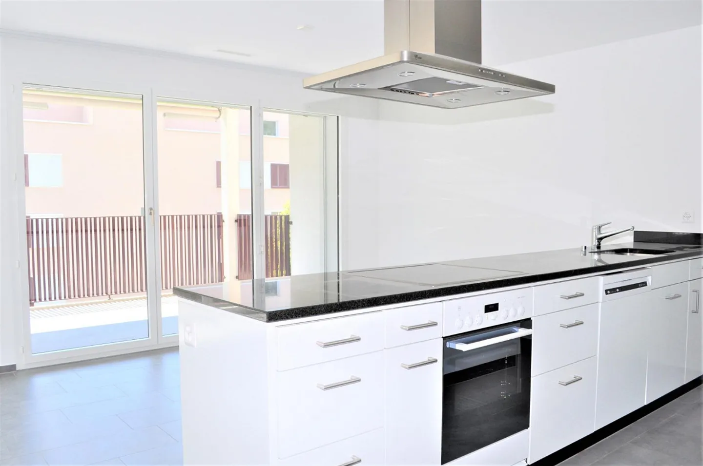 Grosszügige 3.5-Zi-Wohnung - Foto 3 von 13