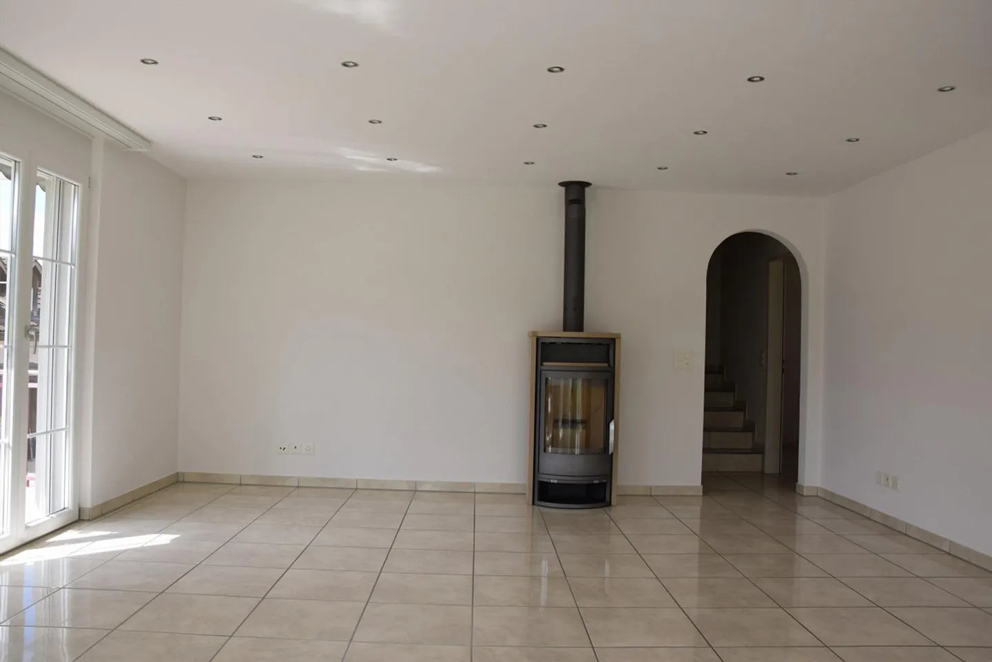 Maison individuelle attrayante avec véranda - Photo 6 sur 15