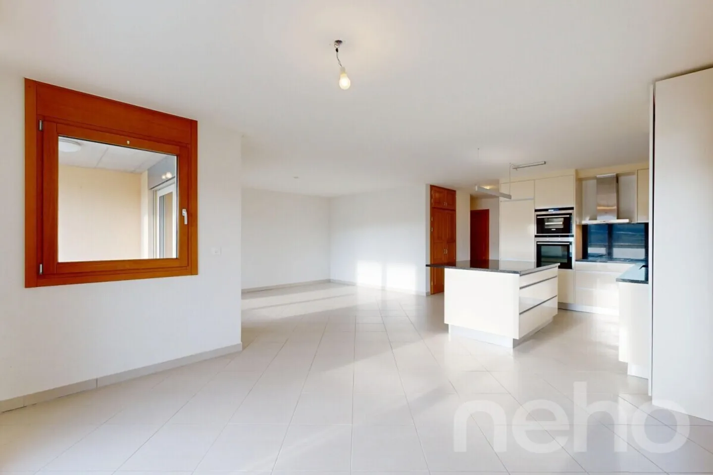 Bright 3.5-room apartment with unobstructed view - Photo 2 of 12