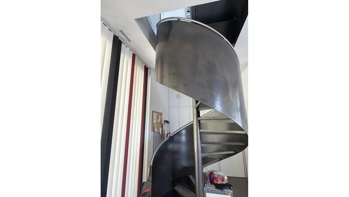 APPARTEMENT 5½ PIÈCES À WÄDENSWIL (ZH), MEUBLÉ, TEMPORAIRE - Photo 9 sur 10
