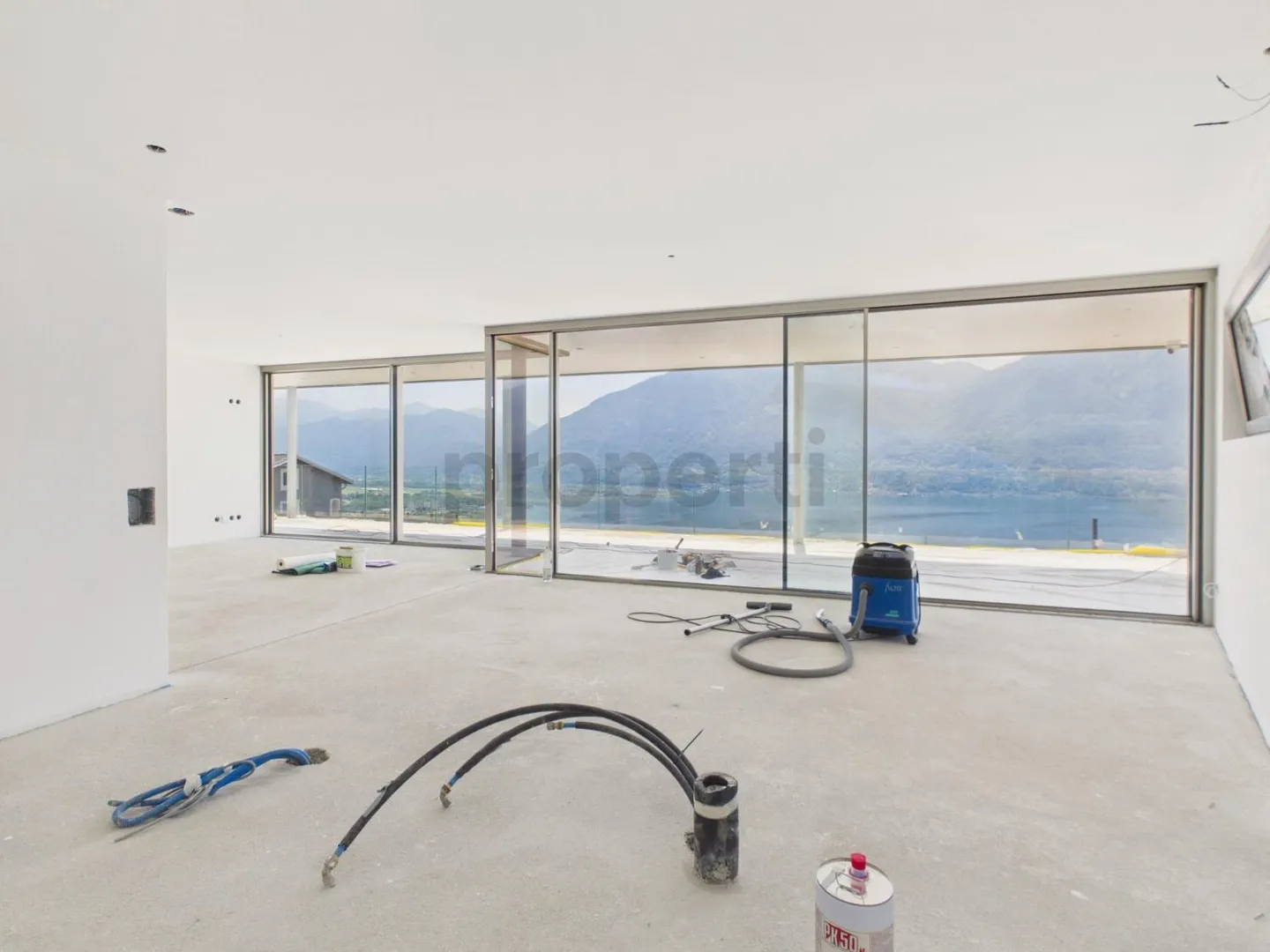 Appartement moderne de 4,5 pièces avec grand balcon, Brione sopra Minusio - Photo 2 sur 12