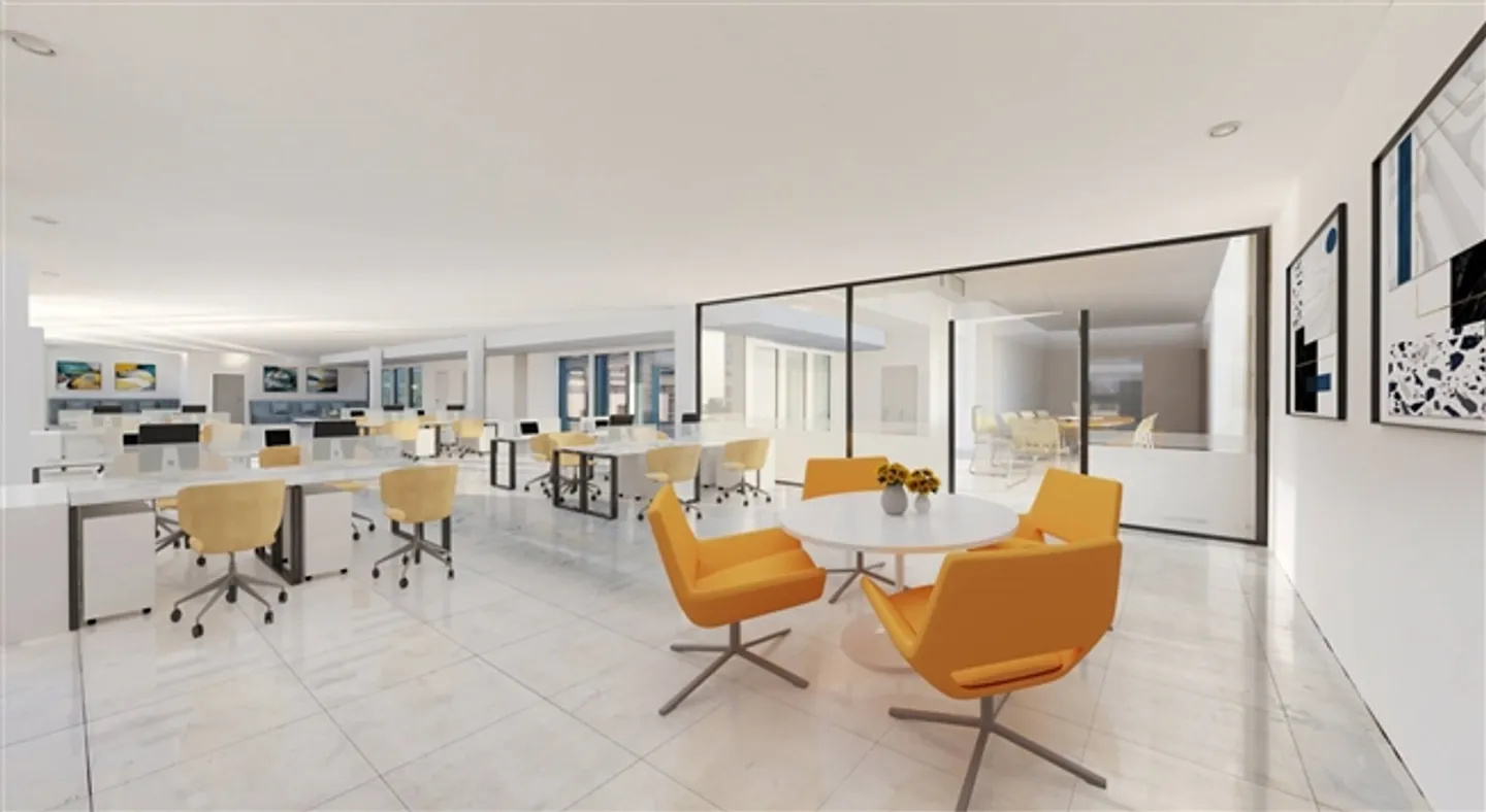 Bureaux dans un immeuble administratif et commercial - Photo 2 sur 4