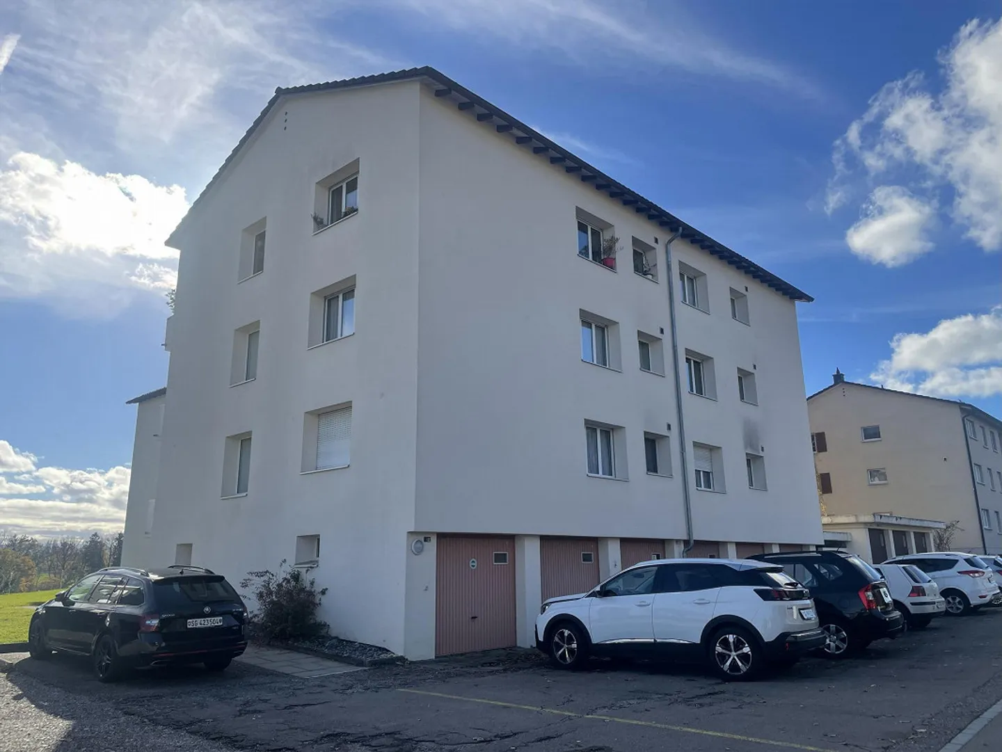 Quiet 3.5 room apartment for rent - Photo 2 of 11