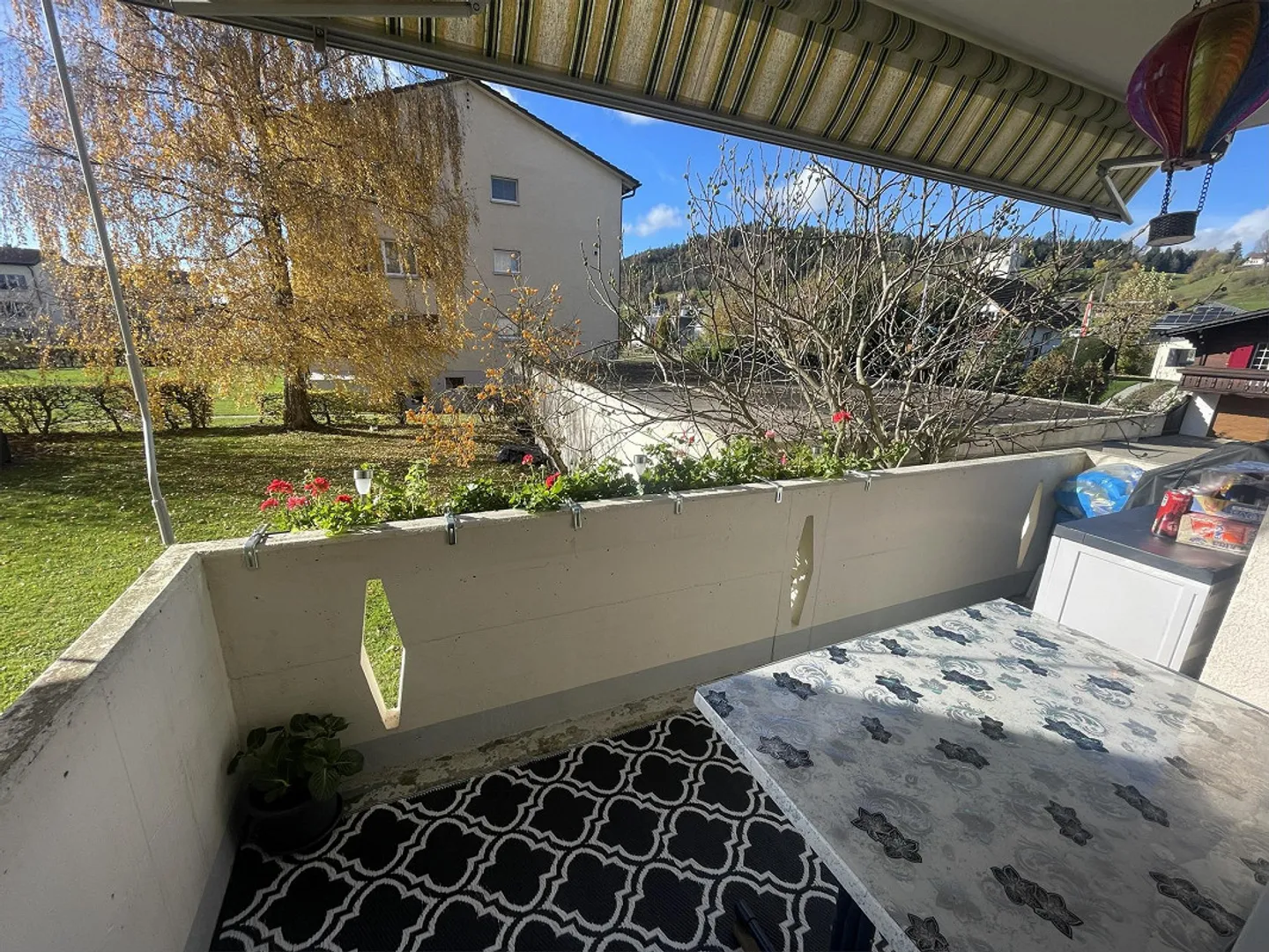 Quiet 3.5 room apartment for rent - Photo 4 of 11