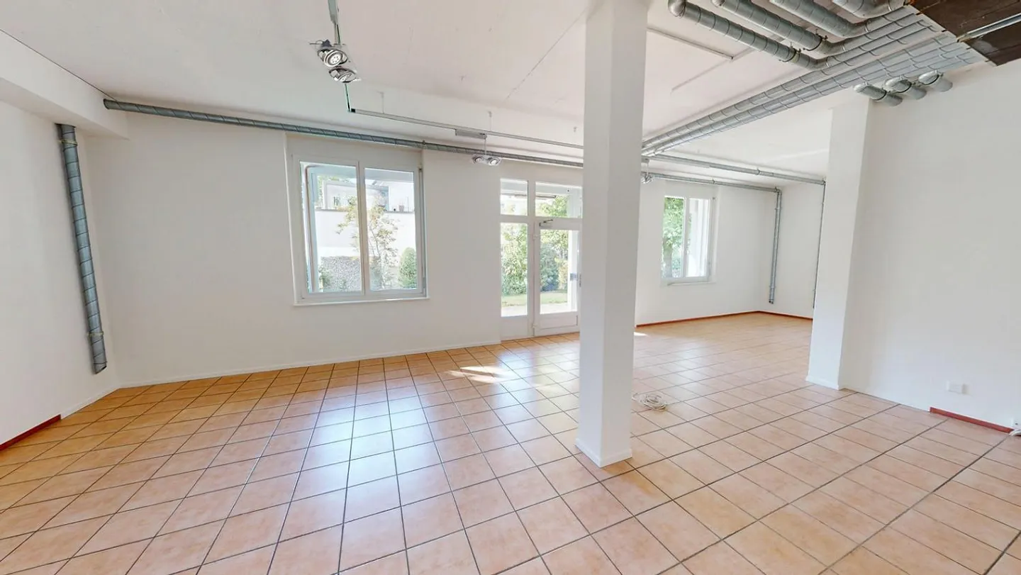 Vielseitige Gewerbefläche in Greifensee - Foto 4 von 5