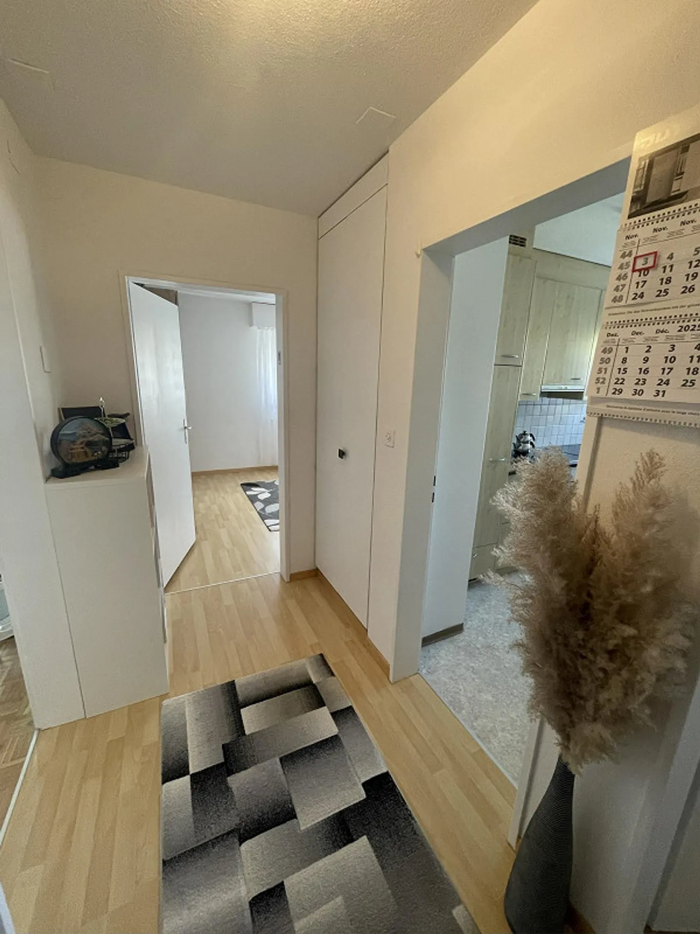 Quiet 3.5 room apartment for rent - Photo 6 of 11