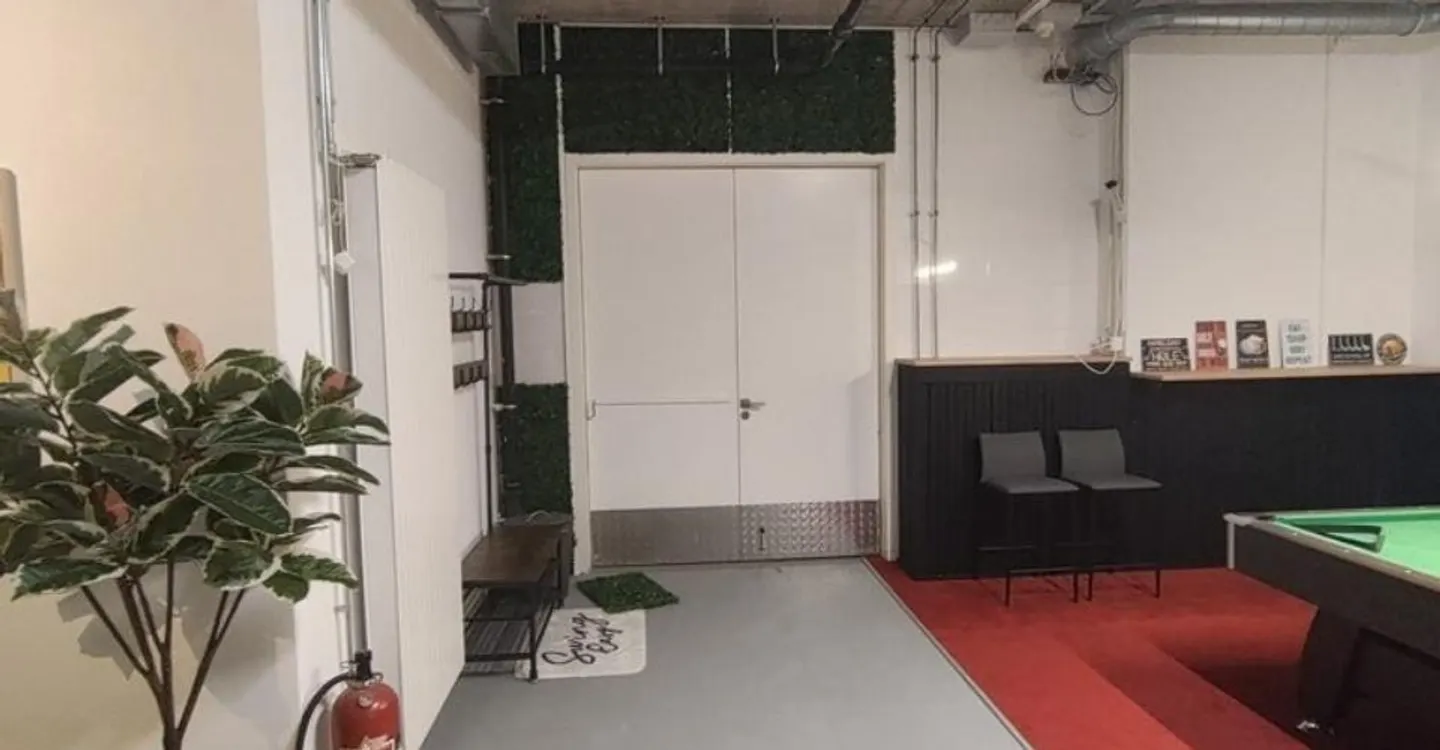 OFFICE FOR RENT OF 187 m2 APPROX. IN ETOY - Photo 4 of 11