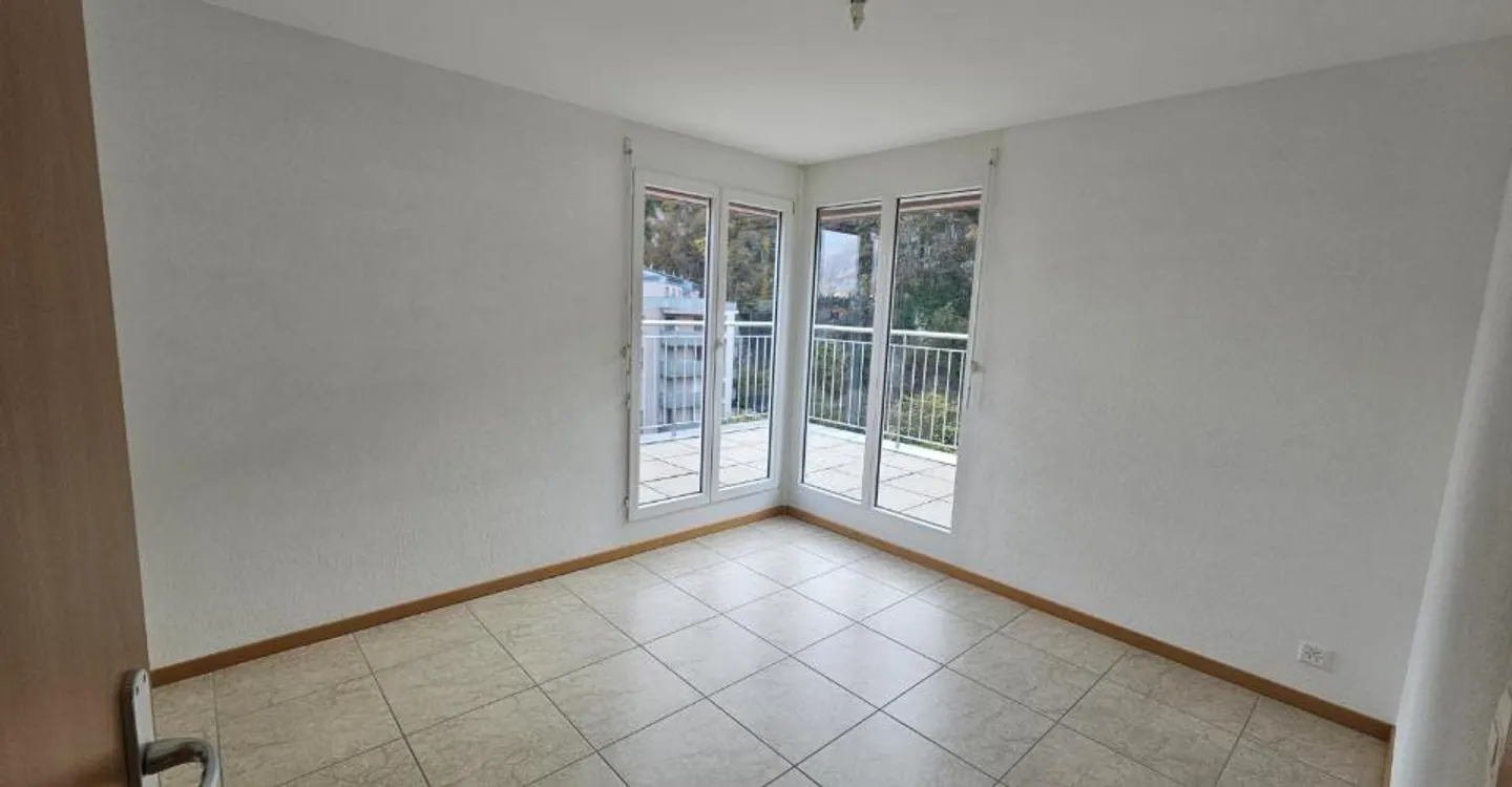 Bel Appartement avec Terrasse - Photo 3 sur 6
