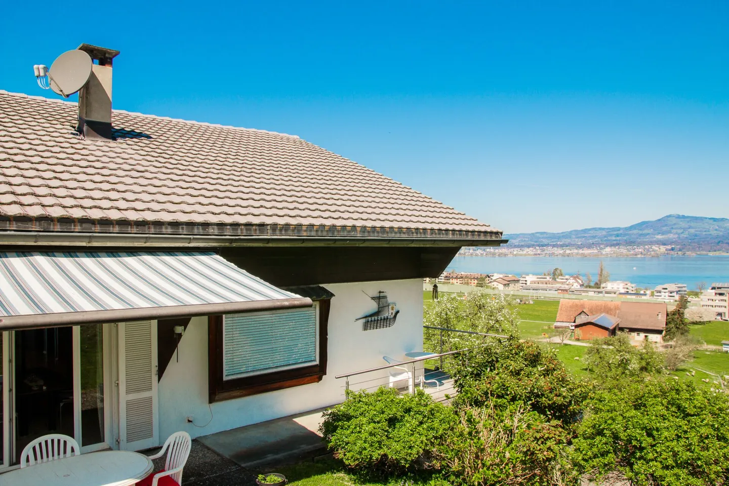 Villa esclusiva con vista lago - Foto 14 di 19